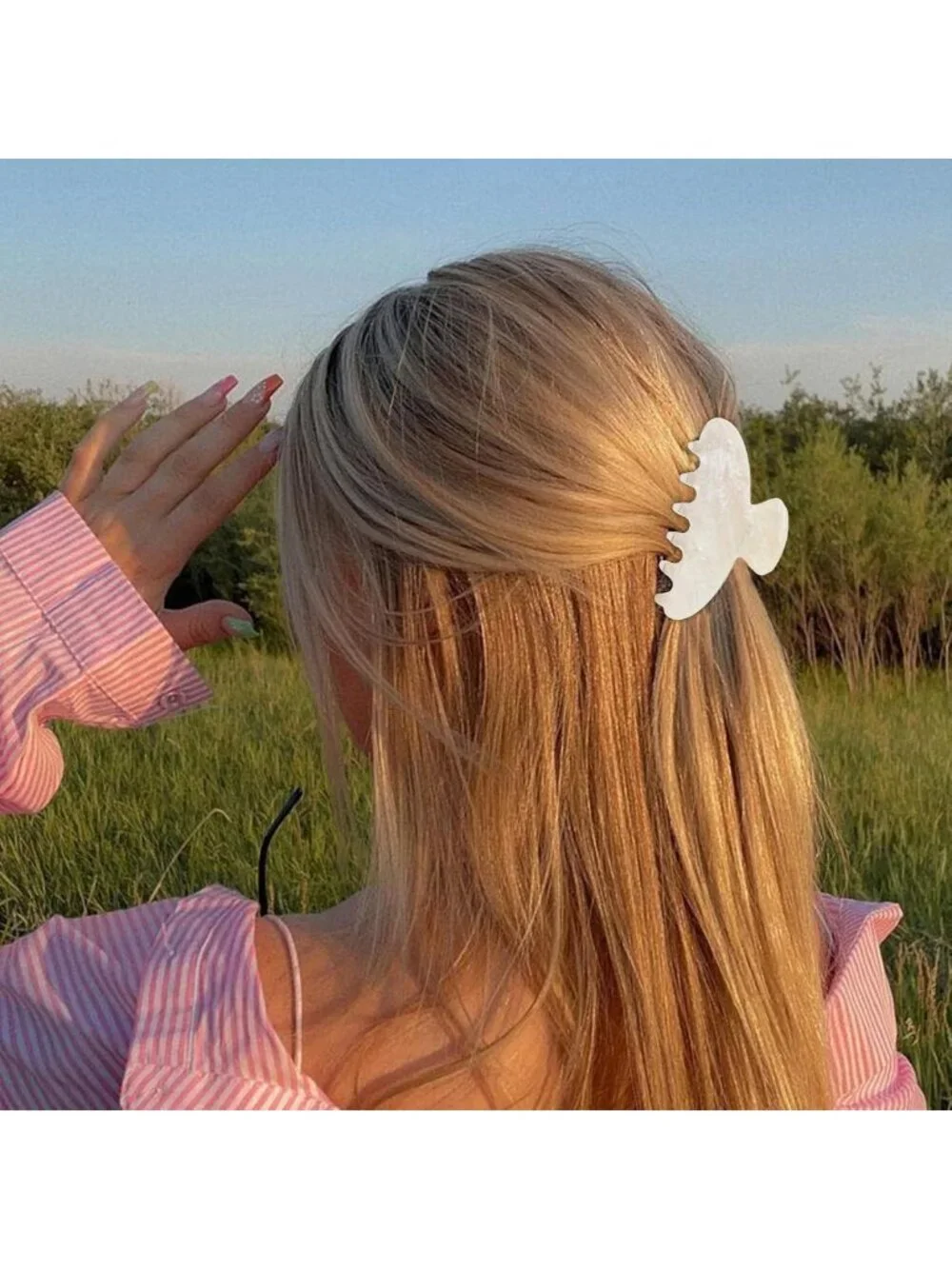 2 Pcs Non-Slip Hair Claw Clips for Women - Stylish Hair Accessories Set